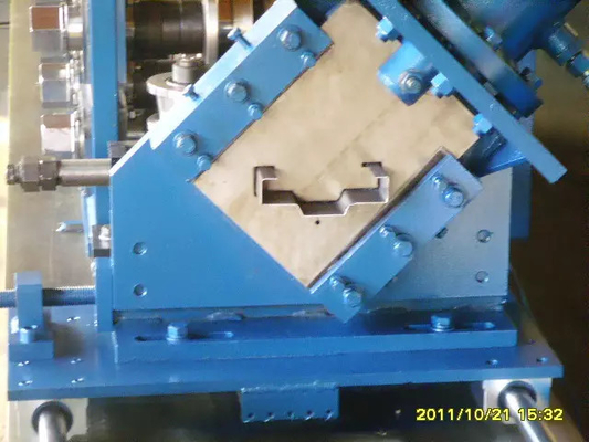 предкрылки шторки завальцовки 4.5kw свертывают формирующ конвертер PLC машины