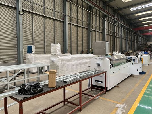 система управления PLC машины светлого датчика 4000x800x1800mm стальная обрамляя